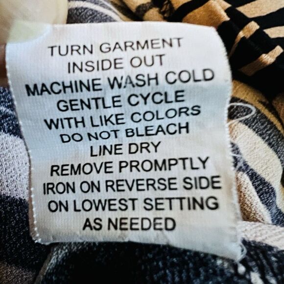 🎉Clearance🎉NY Collection Black & Brown Animal Print Stretchy Blouse Plus 3X - Picture 9 of 10